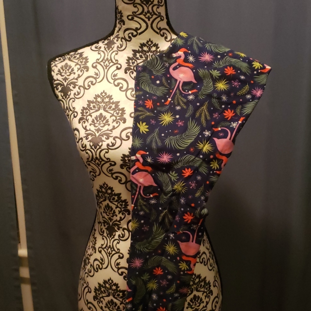 Lularoe OS Holiday Leggings